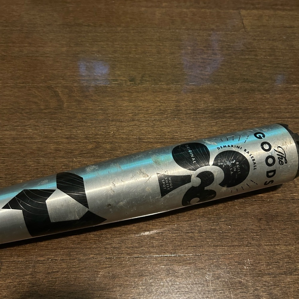 31/29 DEMARINI THE GOODS (-3) BBCOR BASEBALL BAT
Used.